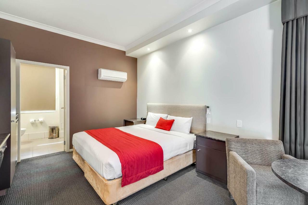 Prince Of Wales Hotel Wagga Wagga Dış mekan fotoğraf